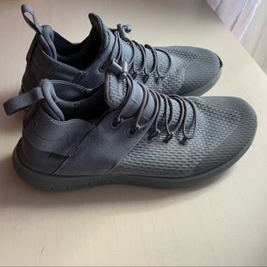 Nike Tennis Shoe